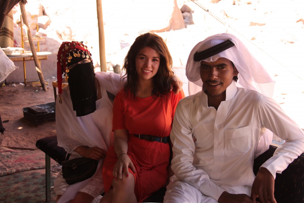 Bedouin in Wadi Rum Desert, Bedouin Clothing, dress