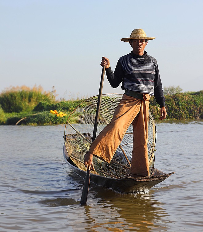Fishman, Inle LAke, Burma