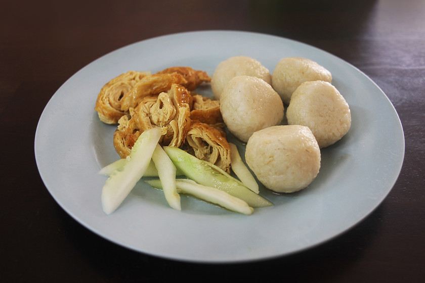 Vegetarian food in Melaka - tofu skins and rice balls