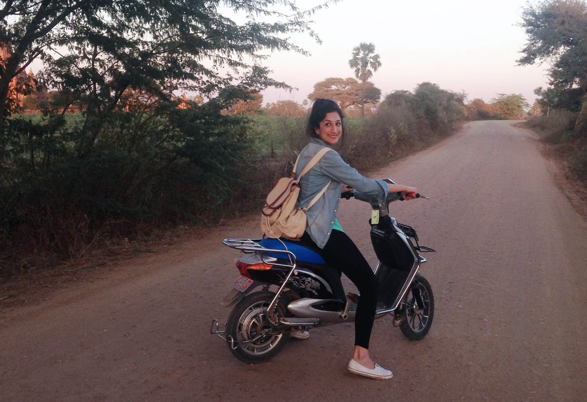 Biking in Bagan - using the electrical bike