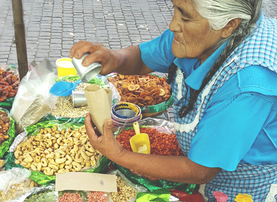 Exploring markets in Mexico City - Things to do
