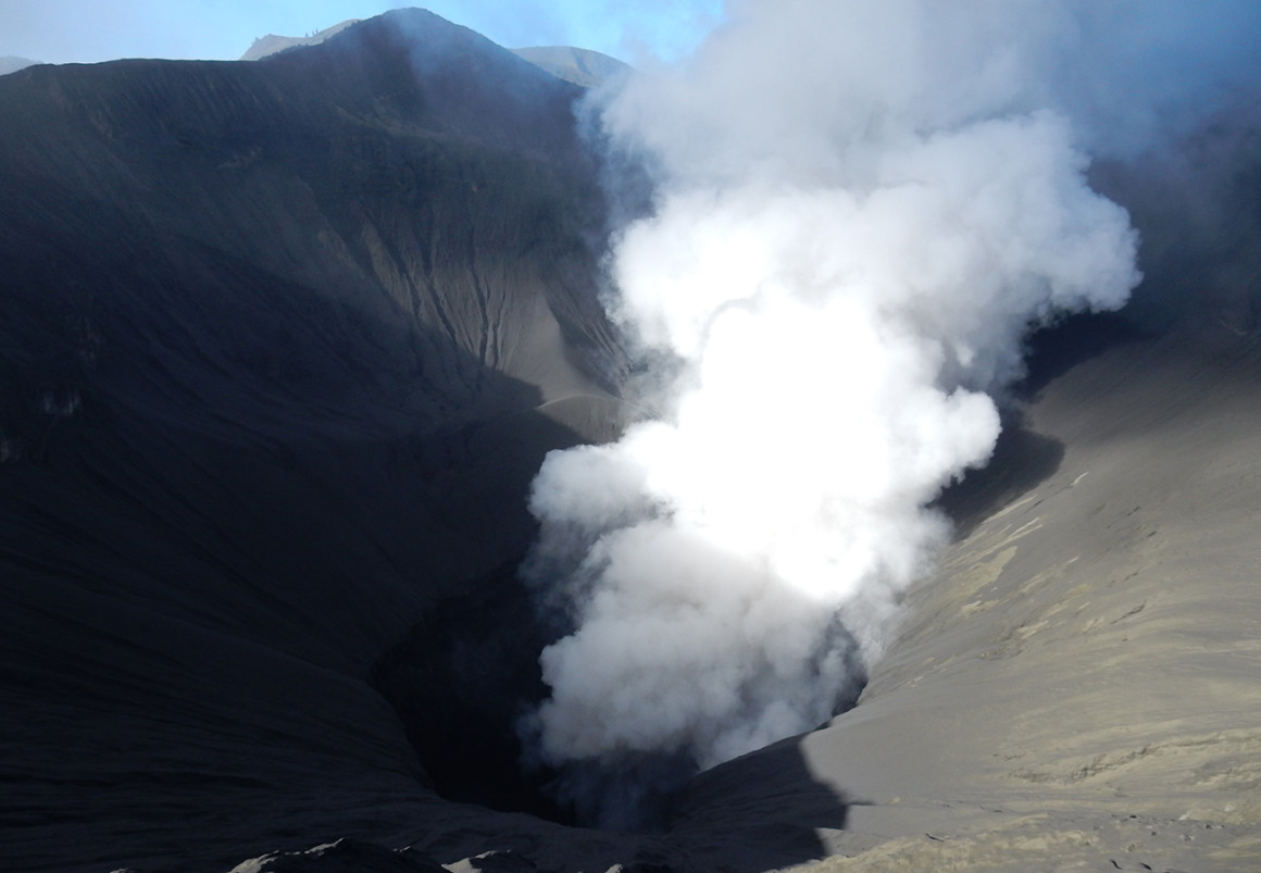 Guide to hiking Mount Bromo in East Java, Indonesia