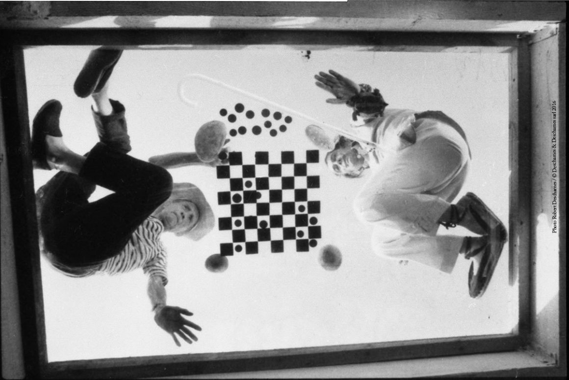 Marcel Duchamp playing chess - a visit to Chess Forum in New York