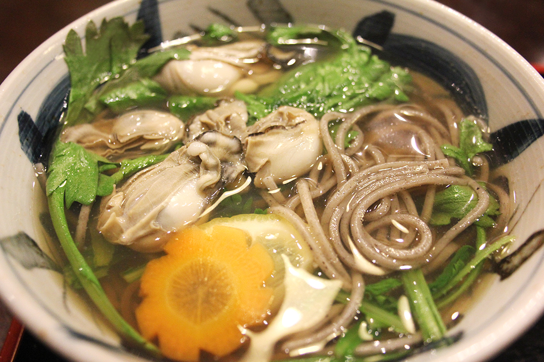 Oysters in noodles - what to eat in Japan