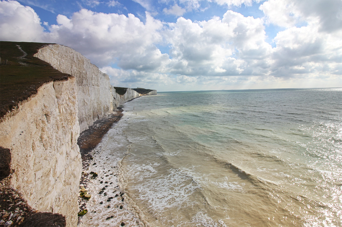 Hiking the white cliffs of the Seven Sisters