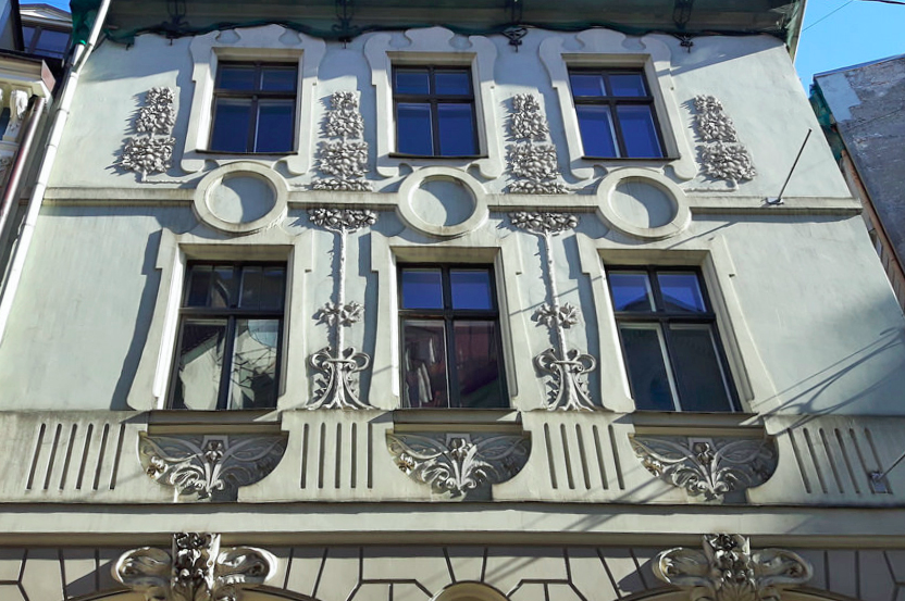 Discover art Nouveau buildings in Riga