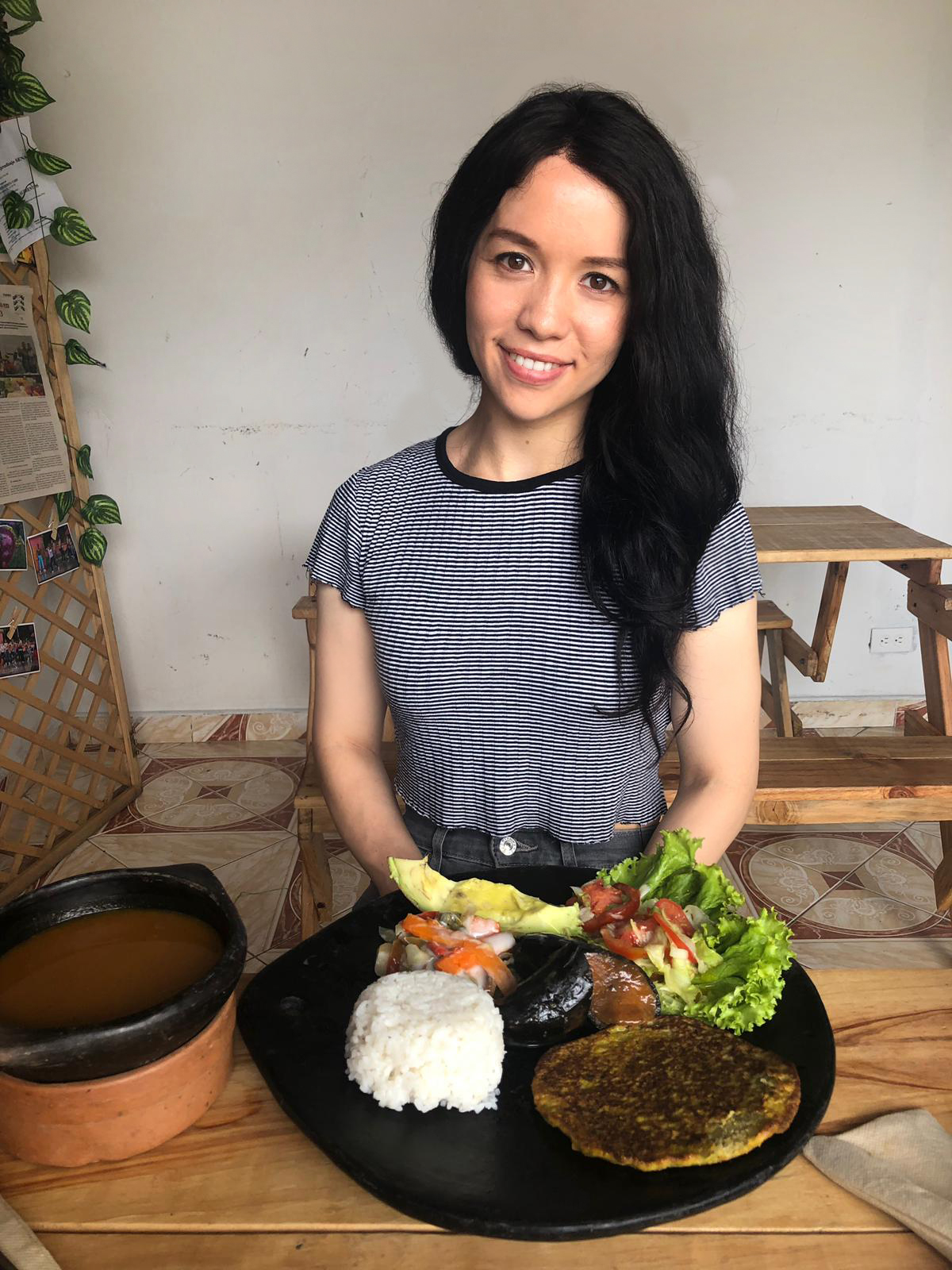 Visiting Comuna 13, Medellin, Colombia - Vegan food