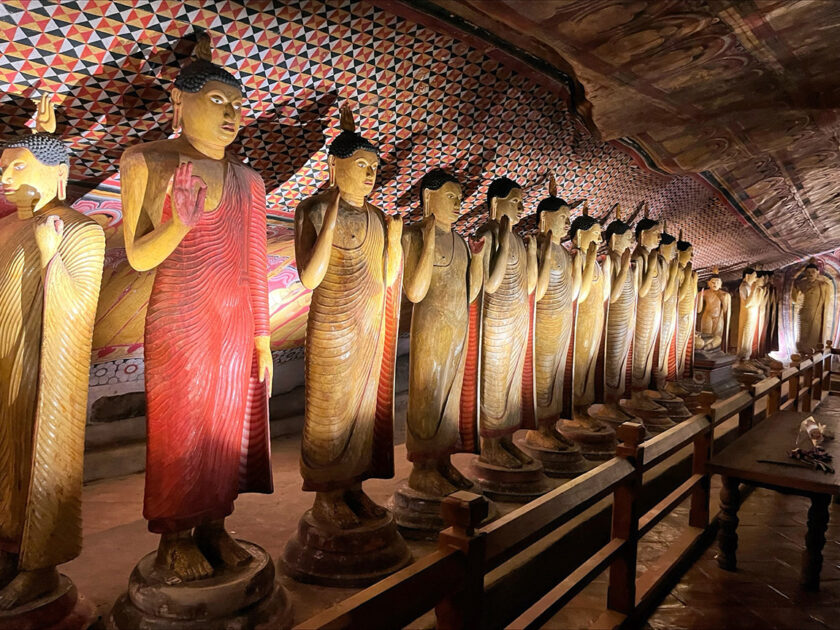 Buddha statues in Sri Lanka